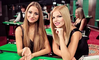 Vòng quay miễn phí và Jackpot